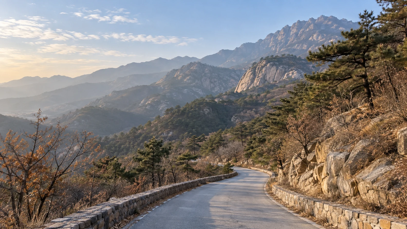 泰山区域初冬山麓铺装道路意象