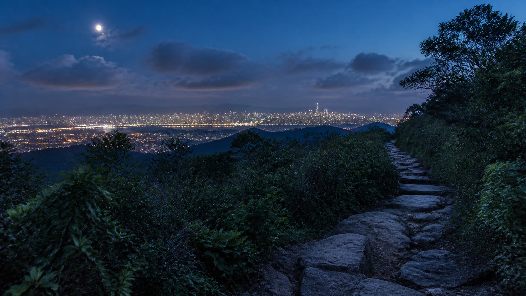 Tanglang Mountain Midsummer Night Trail Running赛事封面